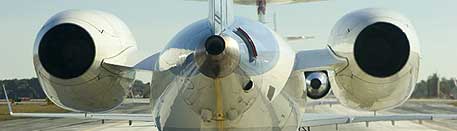 planes on runway
