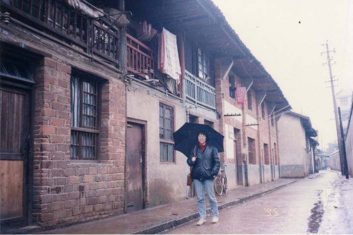 Can Xue in 1994, photo by Can Xue's Japanese translator Kondo Naoko