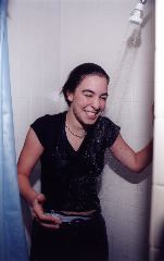 2002-09-24-shower-09