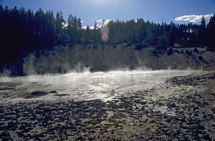 mud_volcano_168