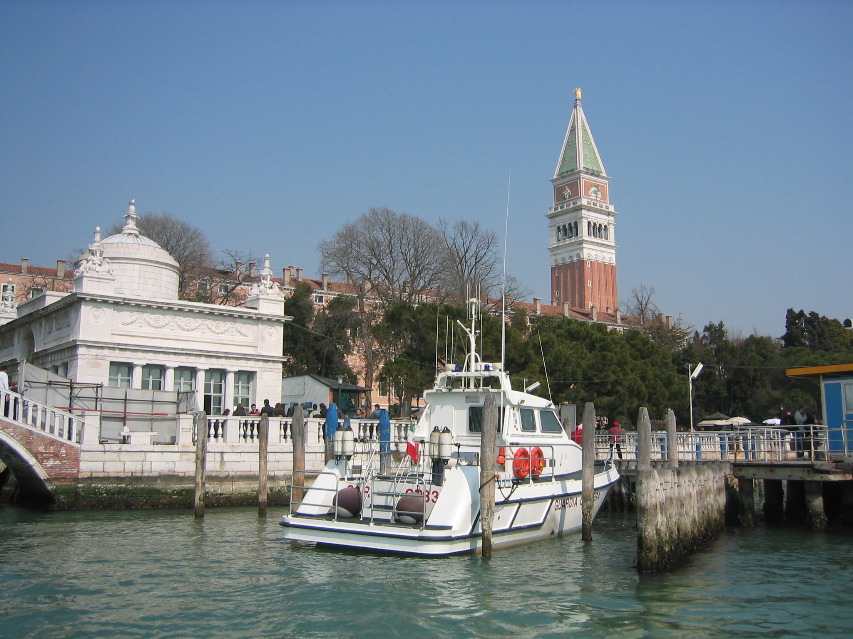 Waterfront stop for Piazza San Marco