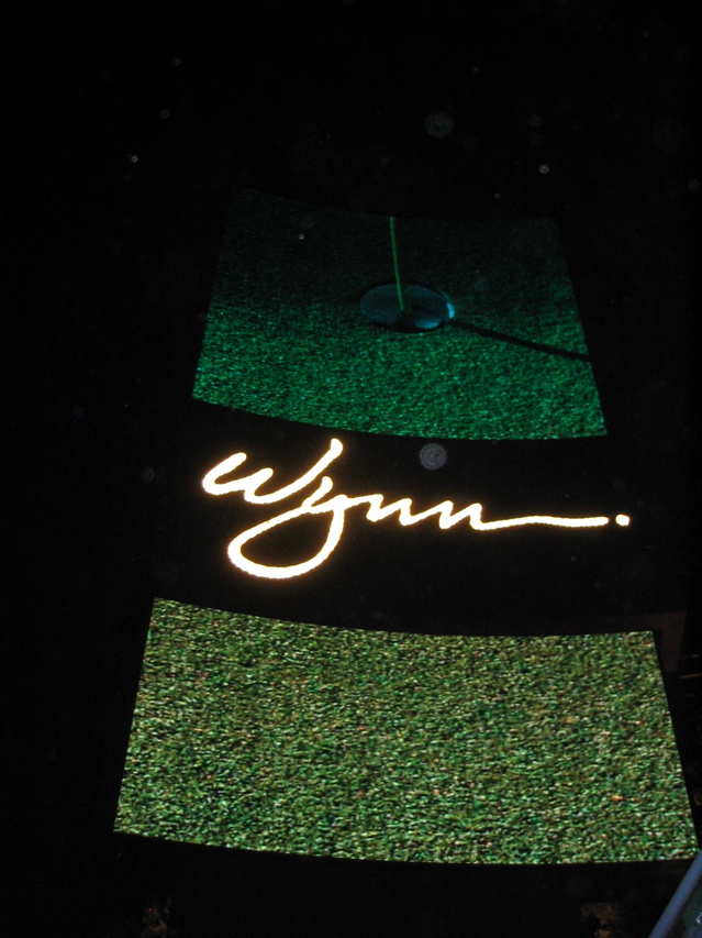 Wynn sign
