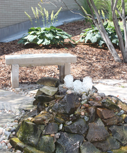 lawn sculpture