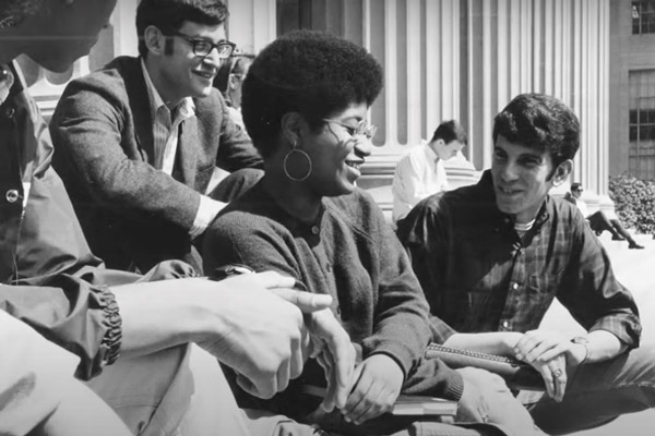 black and white photo of students at MIT in the 1960s