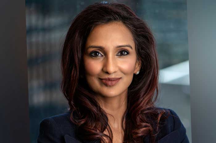 Geeta Sankappanavar portrait photo with grey blurry background