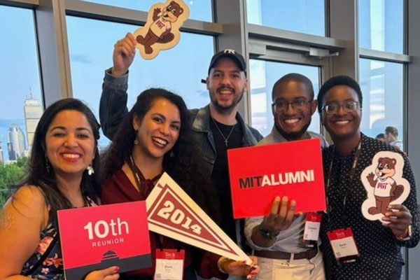 MIT alumni celebrating their reunions