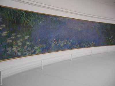 Monet's water lily painting