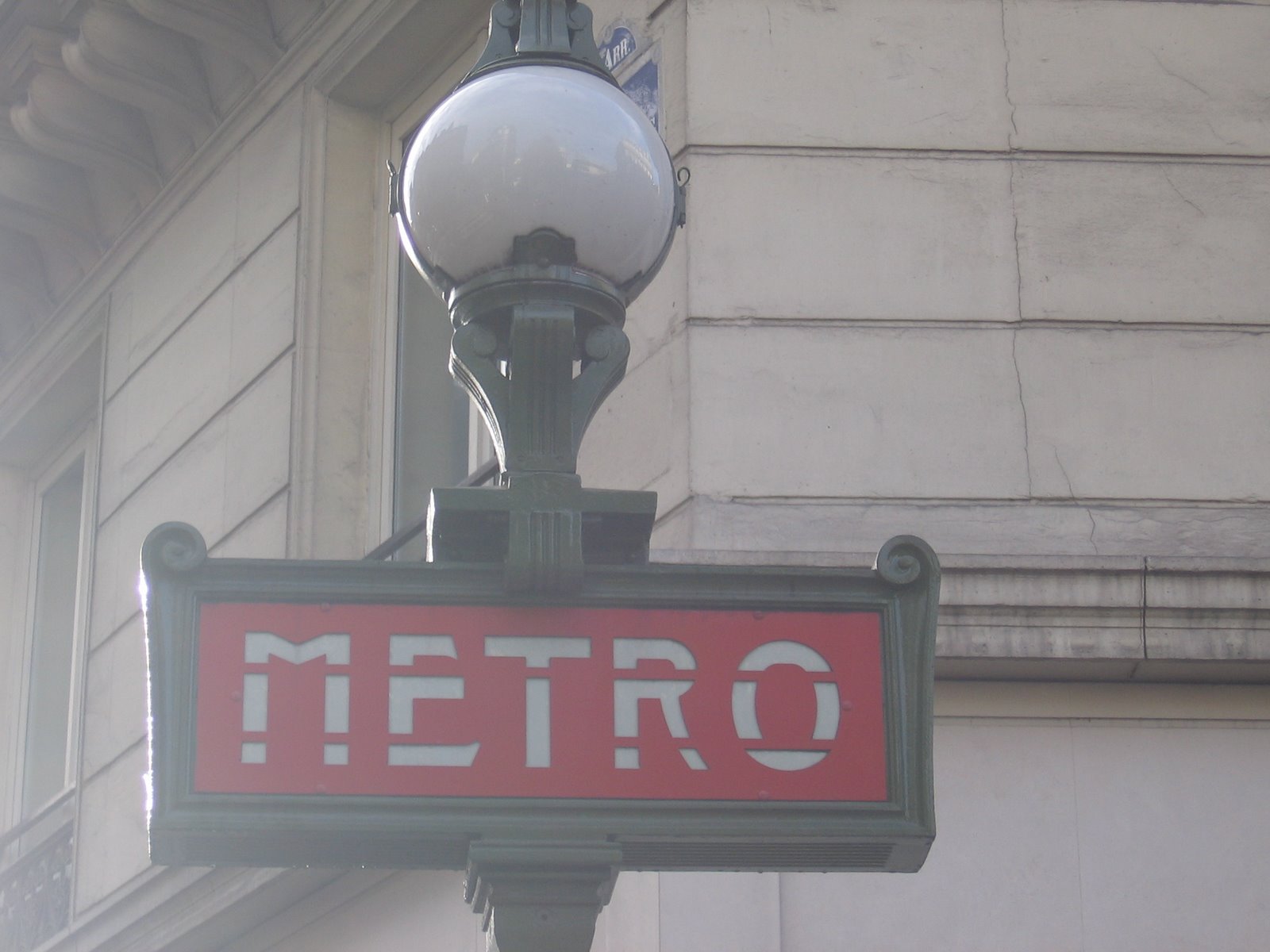 metro sign