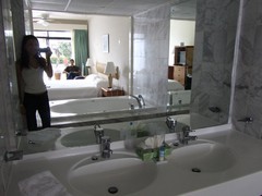Room - Honeymoon ResortsTheMill - Dec'10