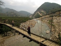Vietnam3161_LaoChai_Bridges