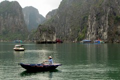 Vietnam4399_HaLong_Village