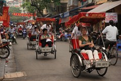 Vietnam6064_HaNoi_SundayOldTown