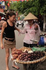 Vietnam6202_HaNoi_SundayOldTown