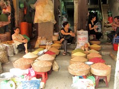 Vietnam6241_HaNoi_CentralMarket