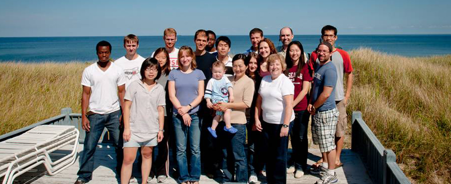 EEL Group at the beach