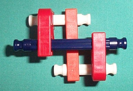 the distance between two opposite clips on a connector is the overlap length