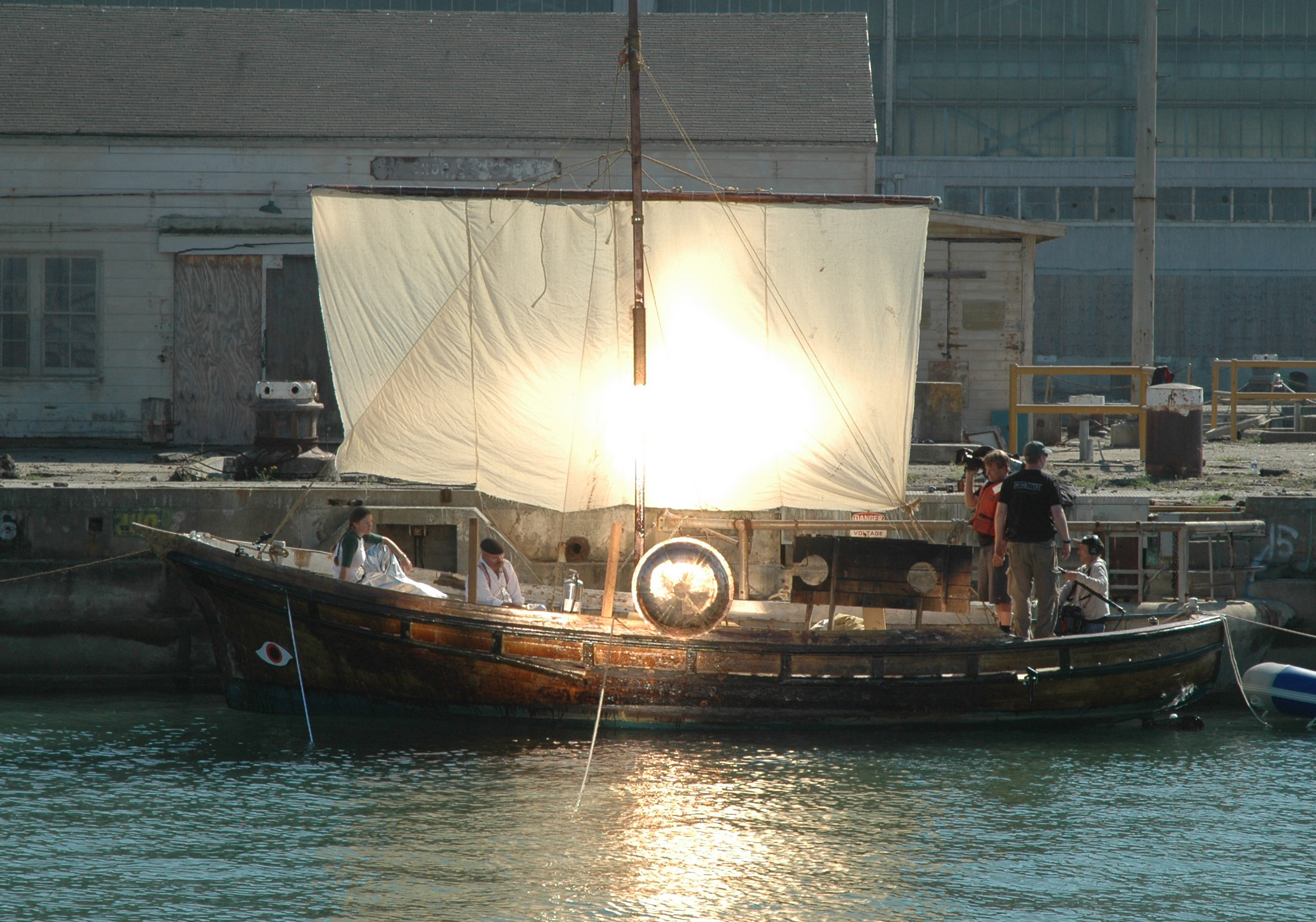 archimedes death ray boat shadow