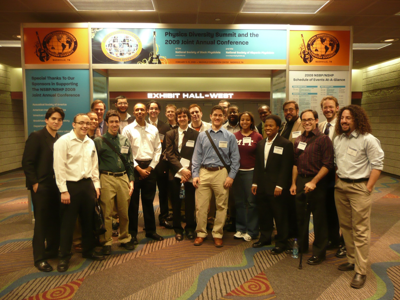 MIT Green Center, Cosman Room 6C-442