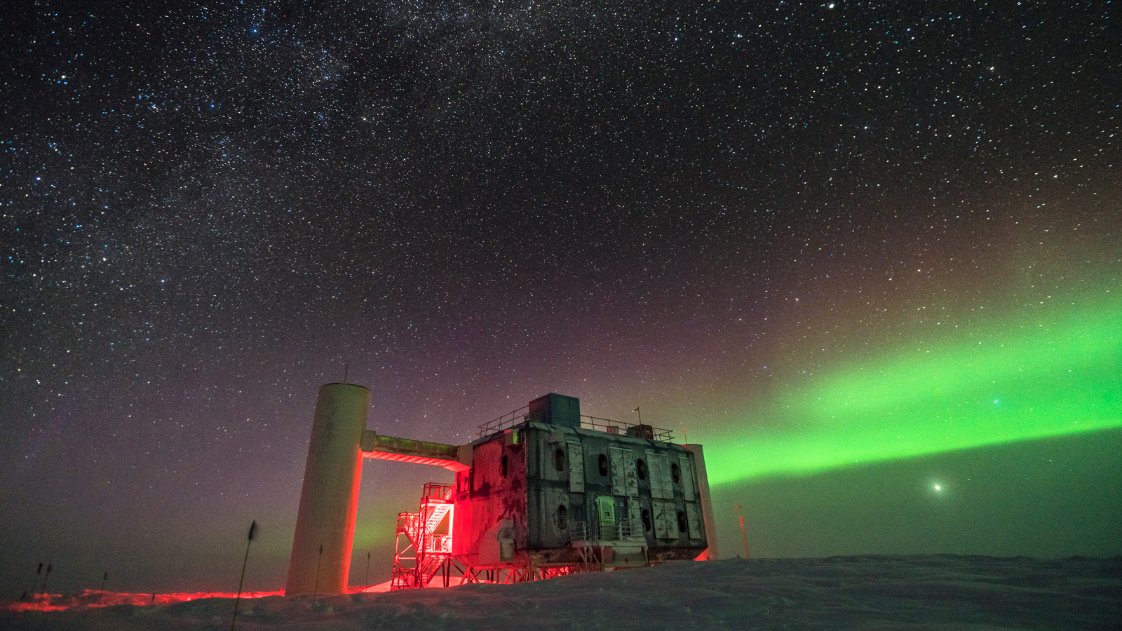 an image of The IceCube Lab at the South Pole by Martin Wolf, IceCube/NSF