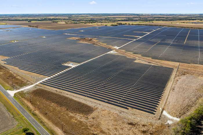 Field of solar panels