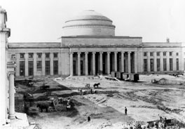 Construction at MIT. Credit: MIT Museum.