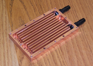 A copper cooling block.