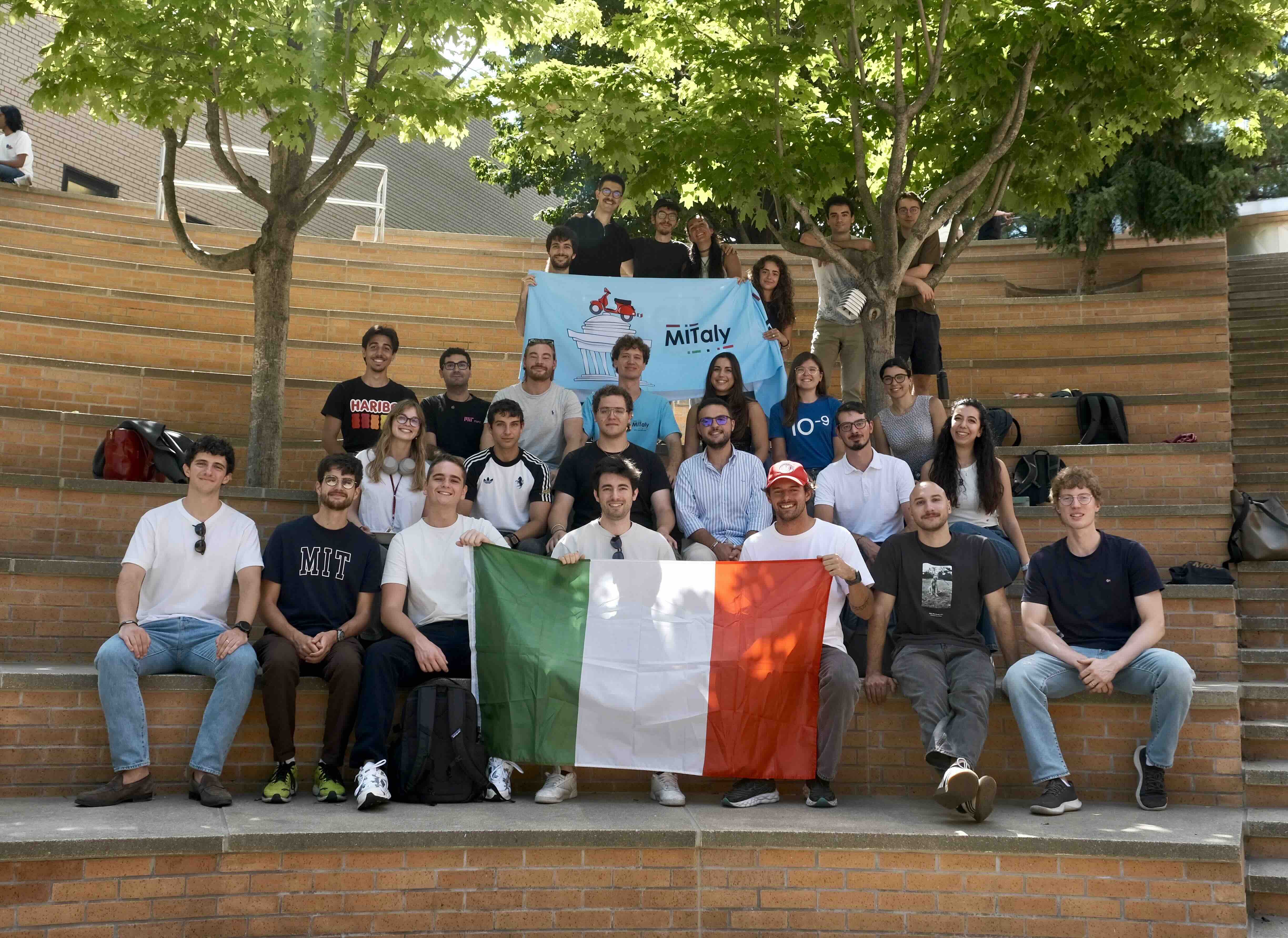 Group picture at the Stata Center amphitheater (Sep 2026)