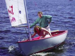 Sarah and Andrew Sailing a Tech Dinghy