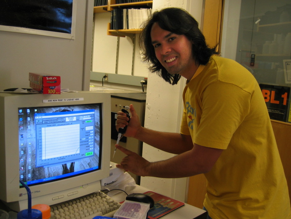 francisco in lab.jpg